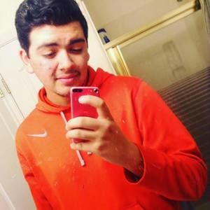 Meet your Posher, Louis